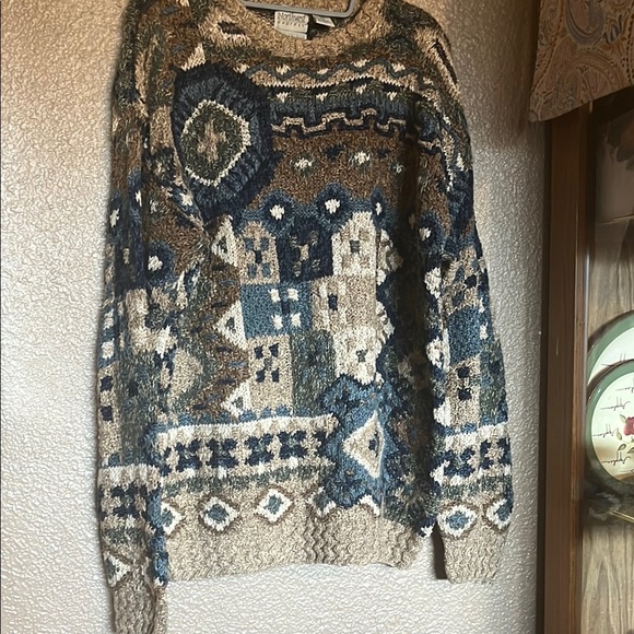 Northwest Geometric Pattern Sweater - Blue and Beige - Picture 5 of 6